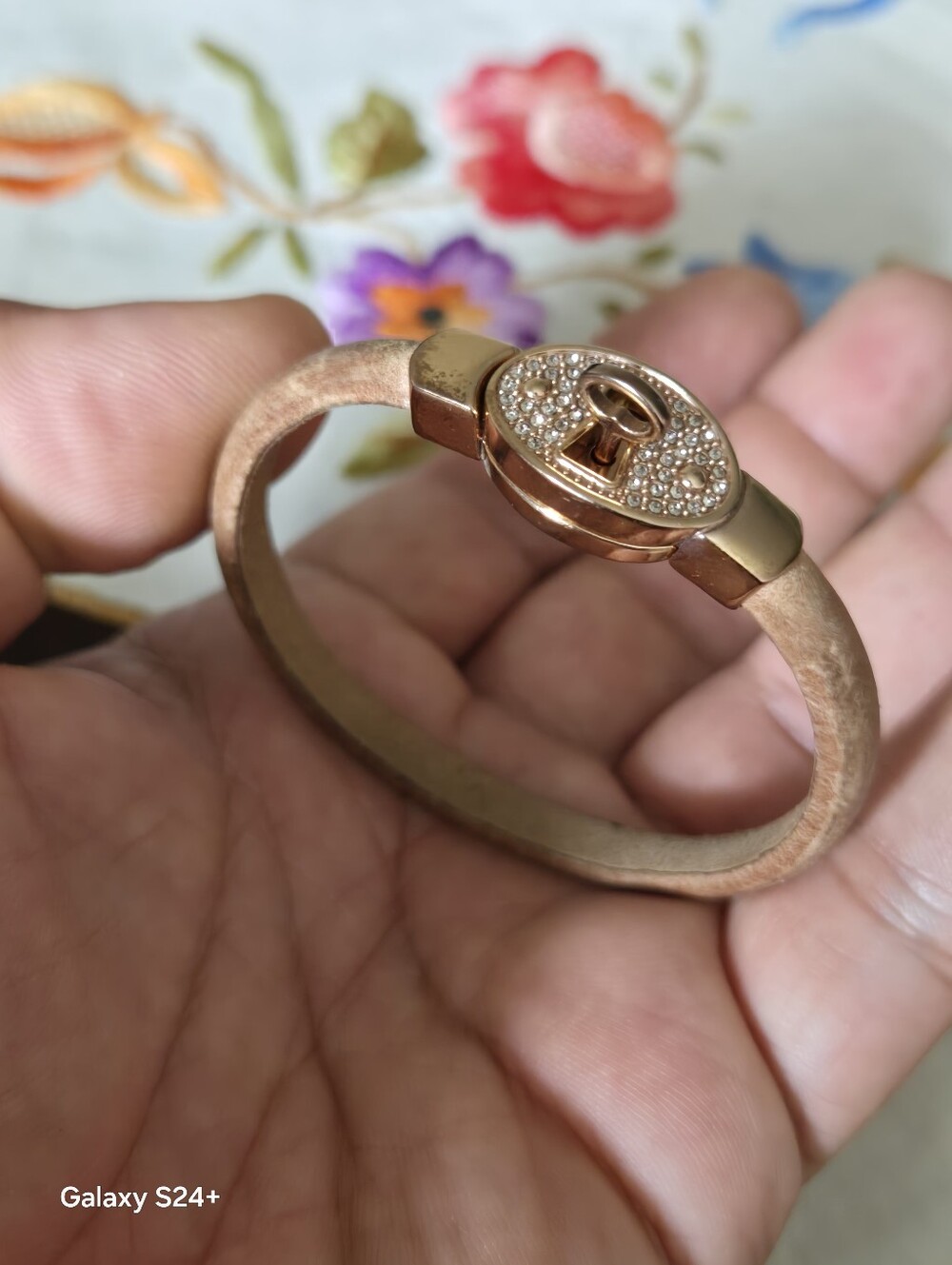 Fossil rose gold-tone leather bracelet with crystal lock